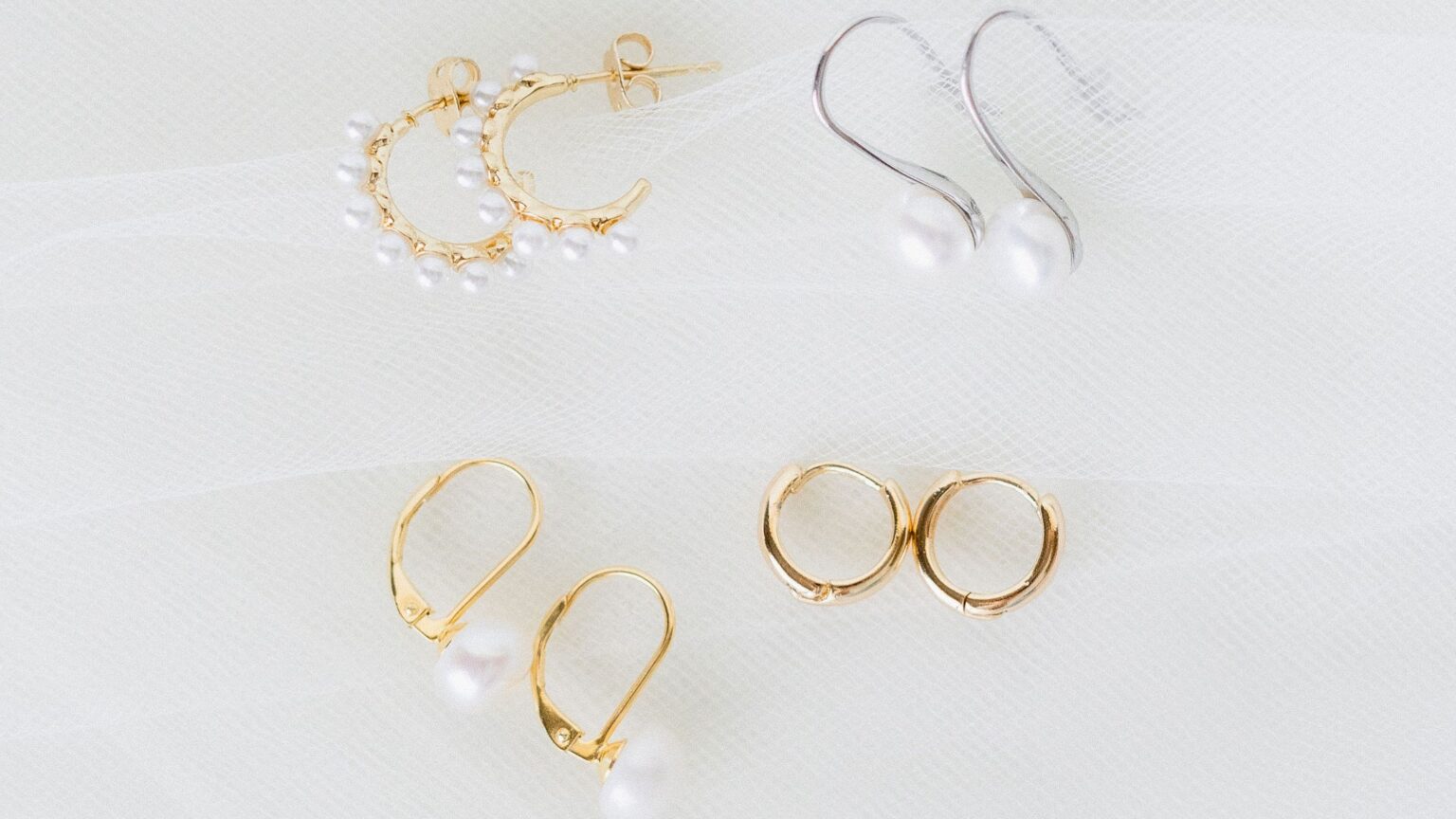 Types Of Earring Closures Common Earring Backs The Vintage Pearl types-of-earring-closures-common-earring-backs-the-vintage-pearl